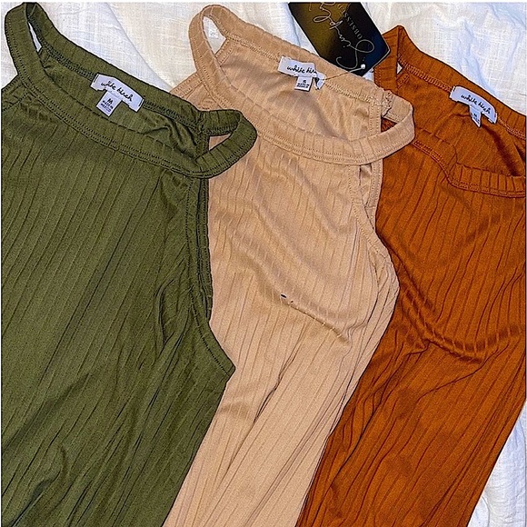 🆕🌿🖤WHITE BIRCH: BLACK Cold Shoulder Ribbed Top SMALL - Picture 2 of 7